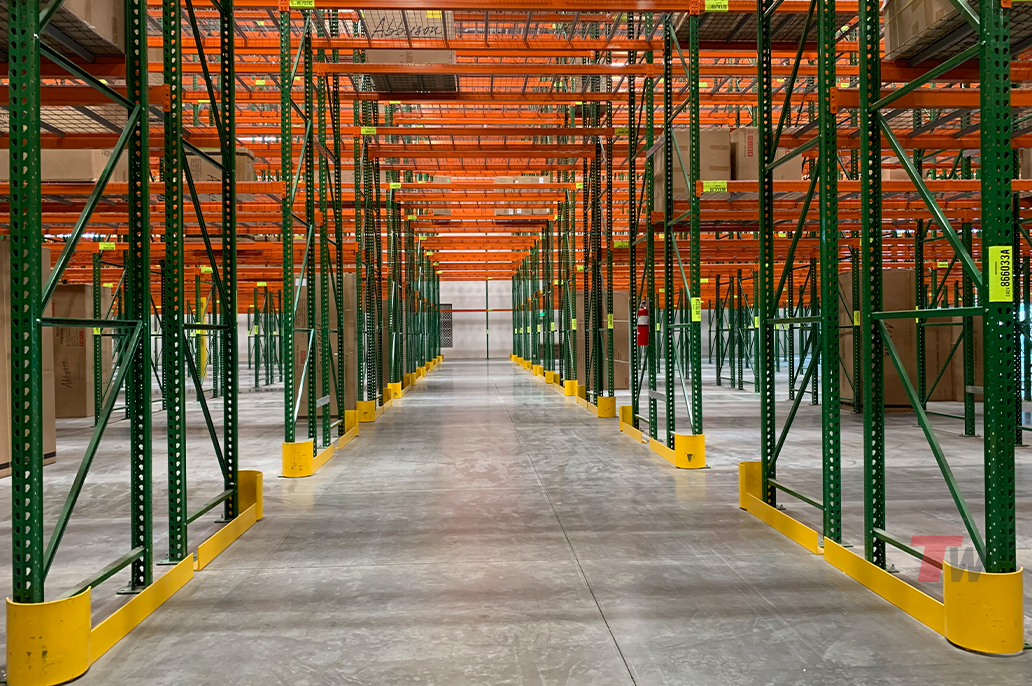 The benefits of warehouse pallet racking are more than worth the costs of purchasing a warehouse storage system. If optimized correctly, a warehouse racking system can be the perfect first step to a successful warehouse management system.