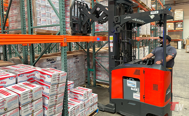 Linde 5195 Reach Truck