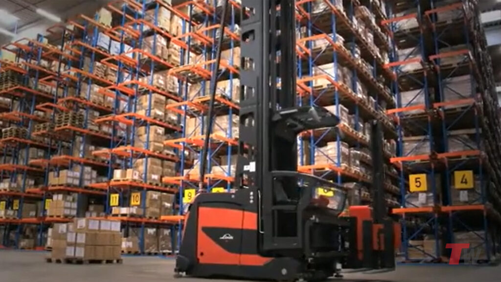Linde K Series Turret Trucks in Narrow Aisles