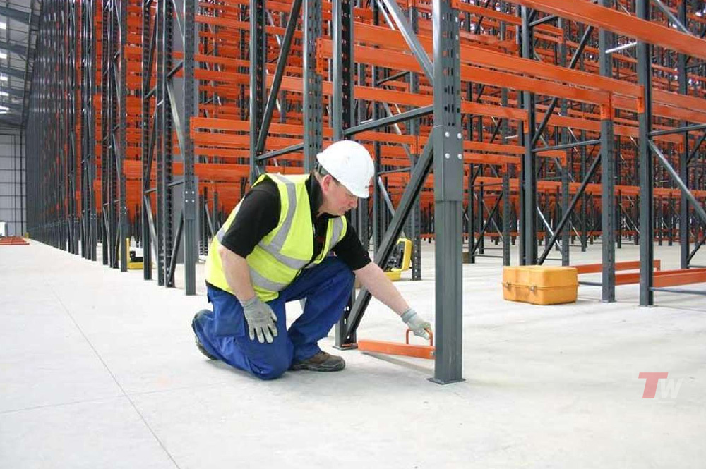 Pallet Racking Installation