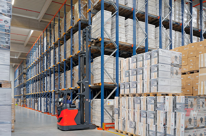 Linde 1120 Electric Reach Truck