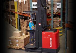 Raymond 5000 Series Orderpicker stock picker truck